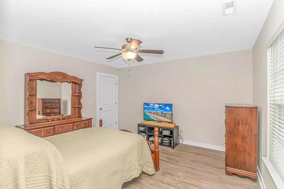 1430 Heirloom Dr, photo 6