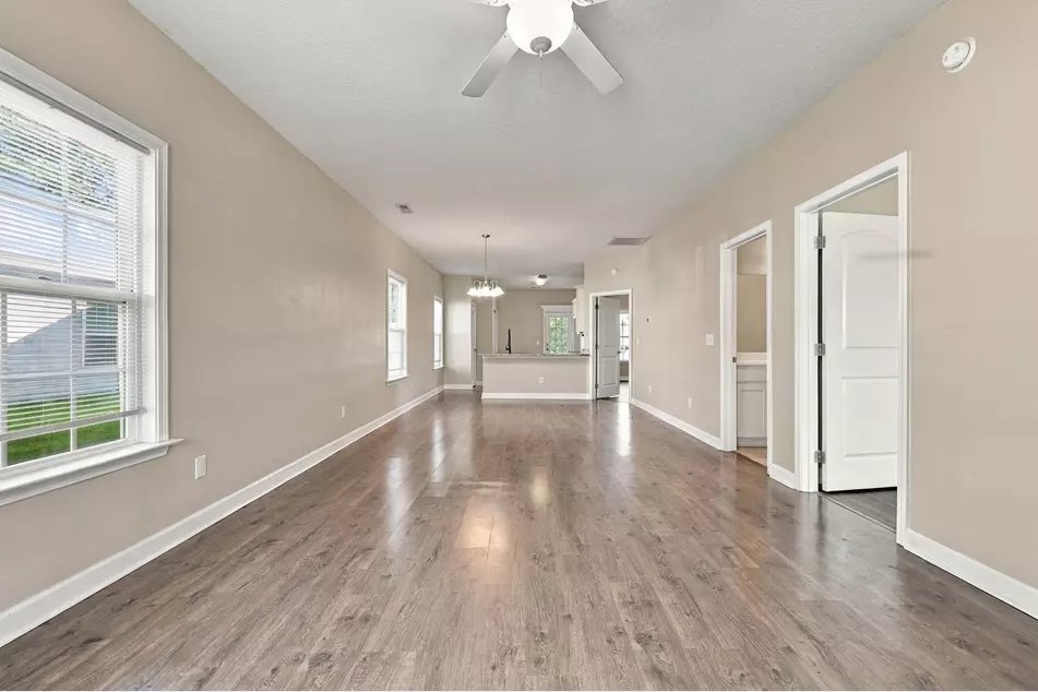 3669 Clay Pond Village Ln, photo 2