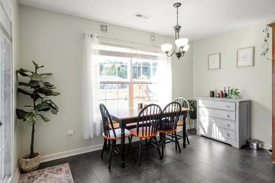 405 Beulah Cir, photo 6
