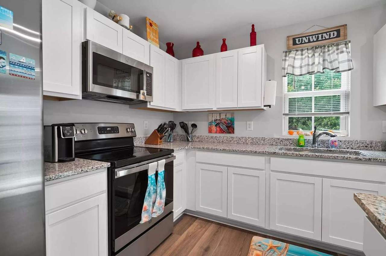 150 Villa Grande St #A, photo 11