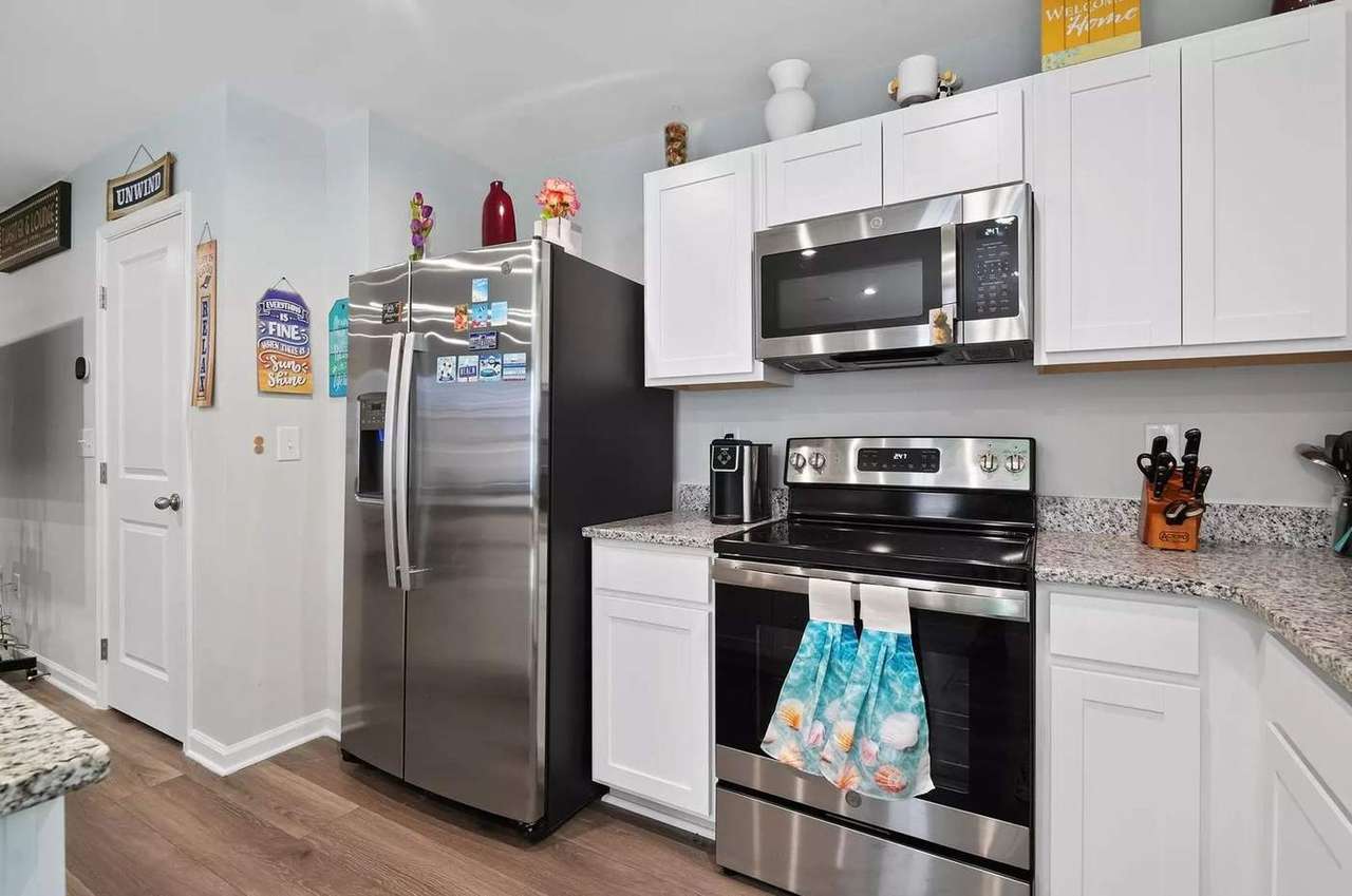 150 Villa Grande St #A, photo 13