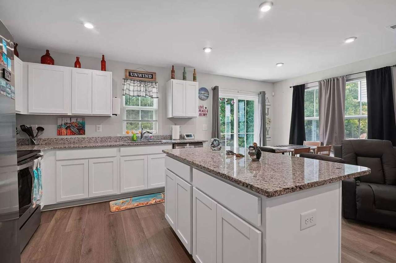 150 Villa Grande St #A, photo 14