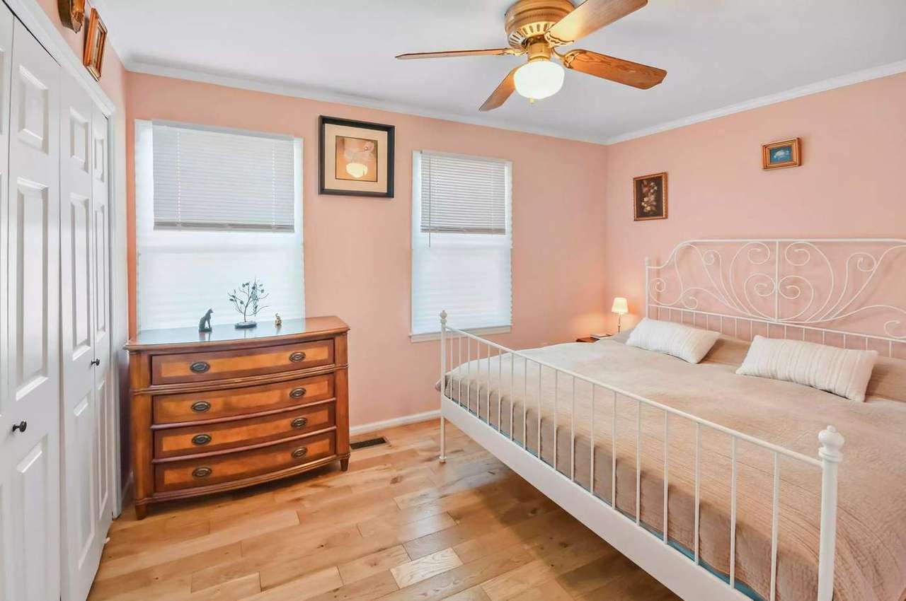 601 37th Ave N Unit C, photo 25