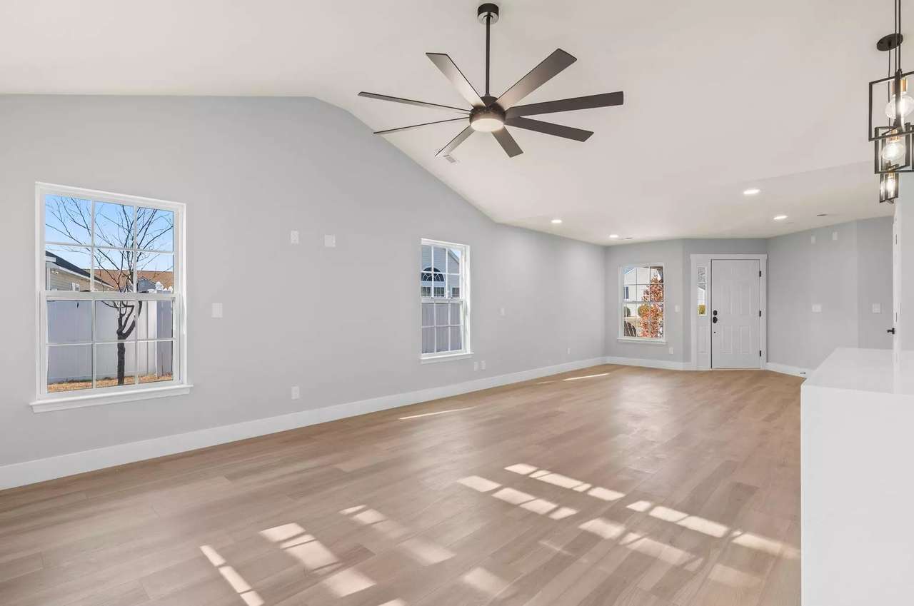 653 Kindred Dr, Myrtle Beach, photo 8