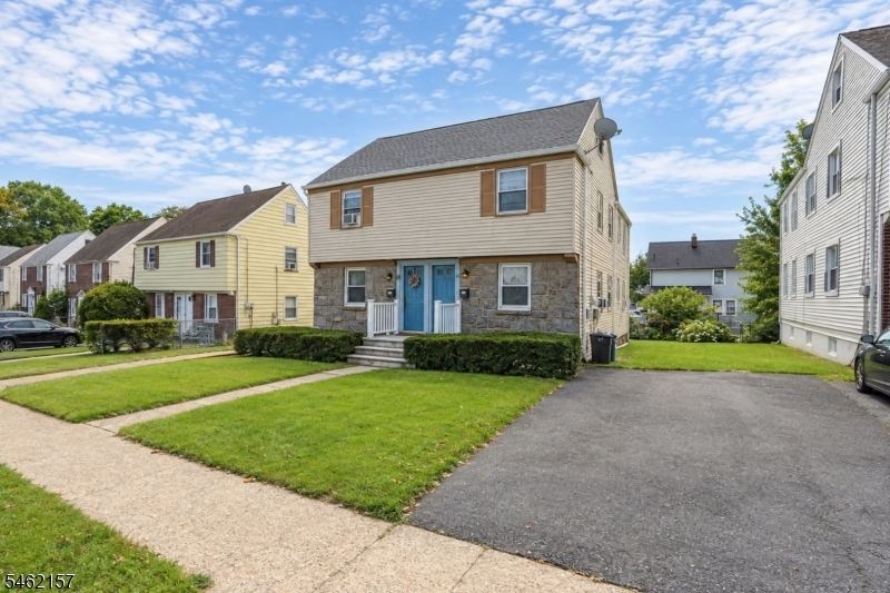 33 E 7th St, Clifton, photo 2